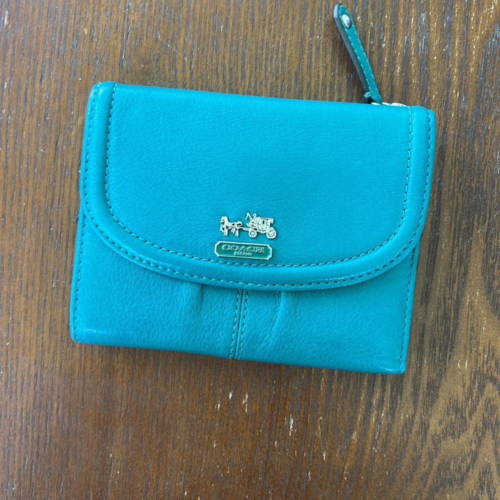 NWT Coach Jade green and Silver Hardware Leather Trifold Wallet - Picture 11 of 11